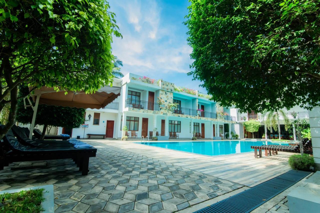 Royal Reach Safari Resort Udawalawe Exterior foto