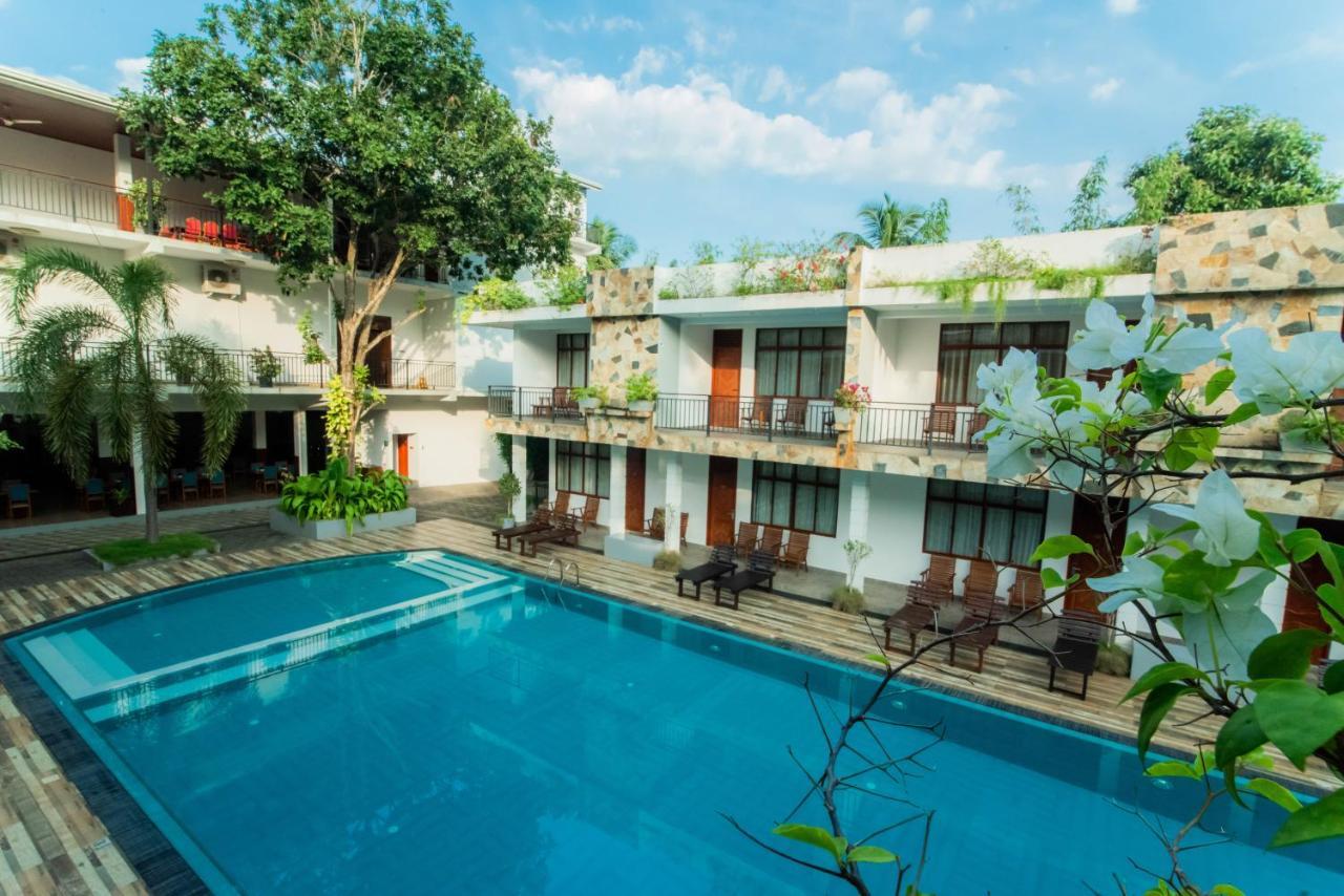 Royal Reach Safari Resort Udawalawe Exterior foto